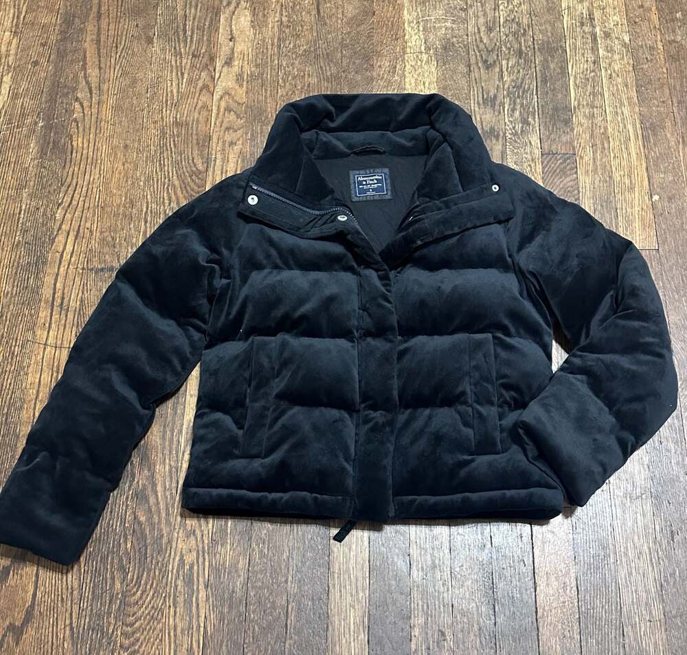 Abercrombie & Fitch Black Velour Puffer Jacket Small